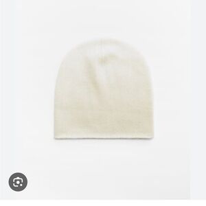 Cream Beanie Hat cashmere Zara